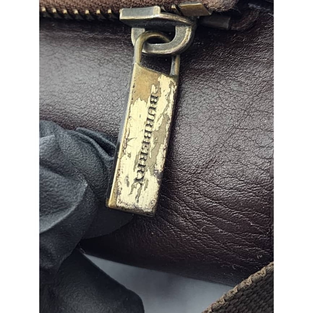 Authentic Burberry Haymarket Check Flap Crossbody Bag Brown/ Beige - Picture 9 of 16